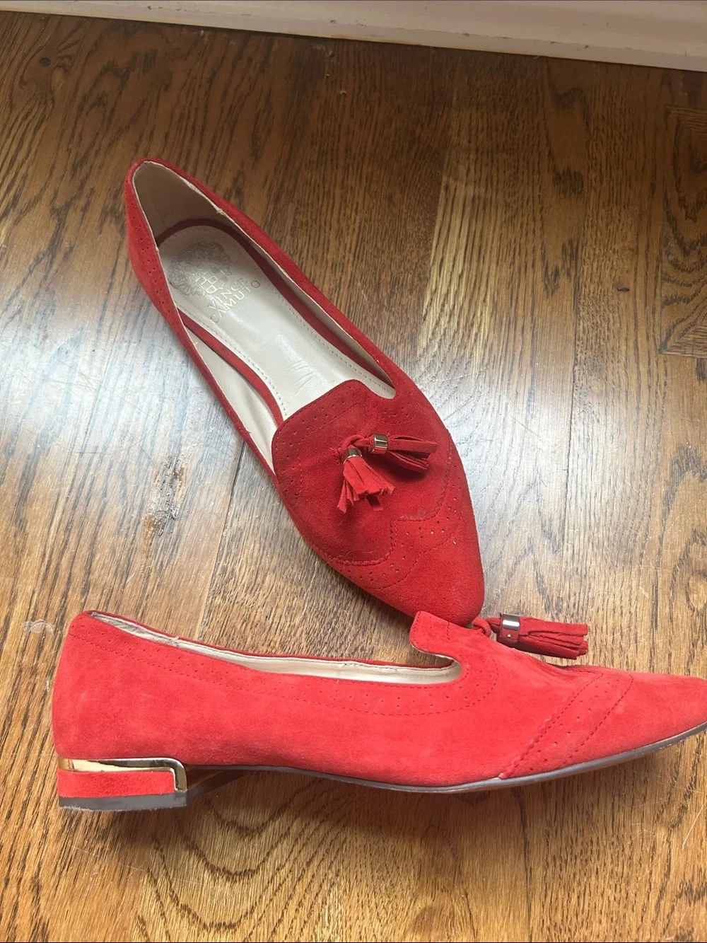 Vince Camuto Red Suede Tassel Pointed Loafers size 8M/38